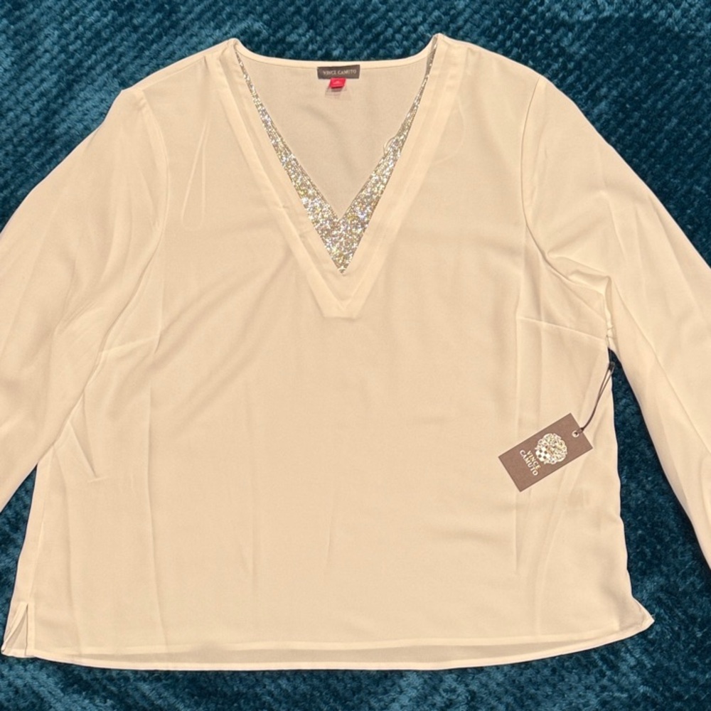 Vince Camuto white V-Neck Blouse with Silver Accents